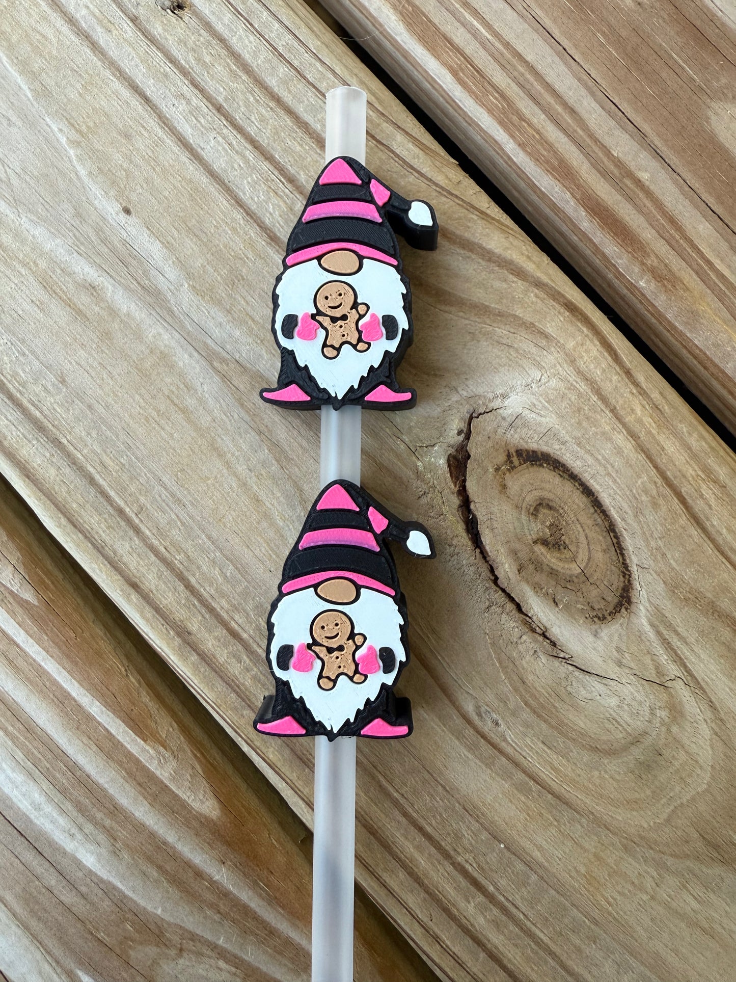 Gnome w/Gingerbread - 3d Straw Topper