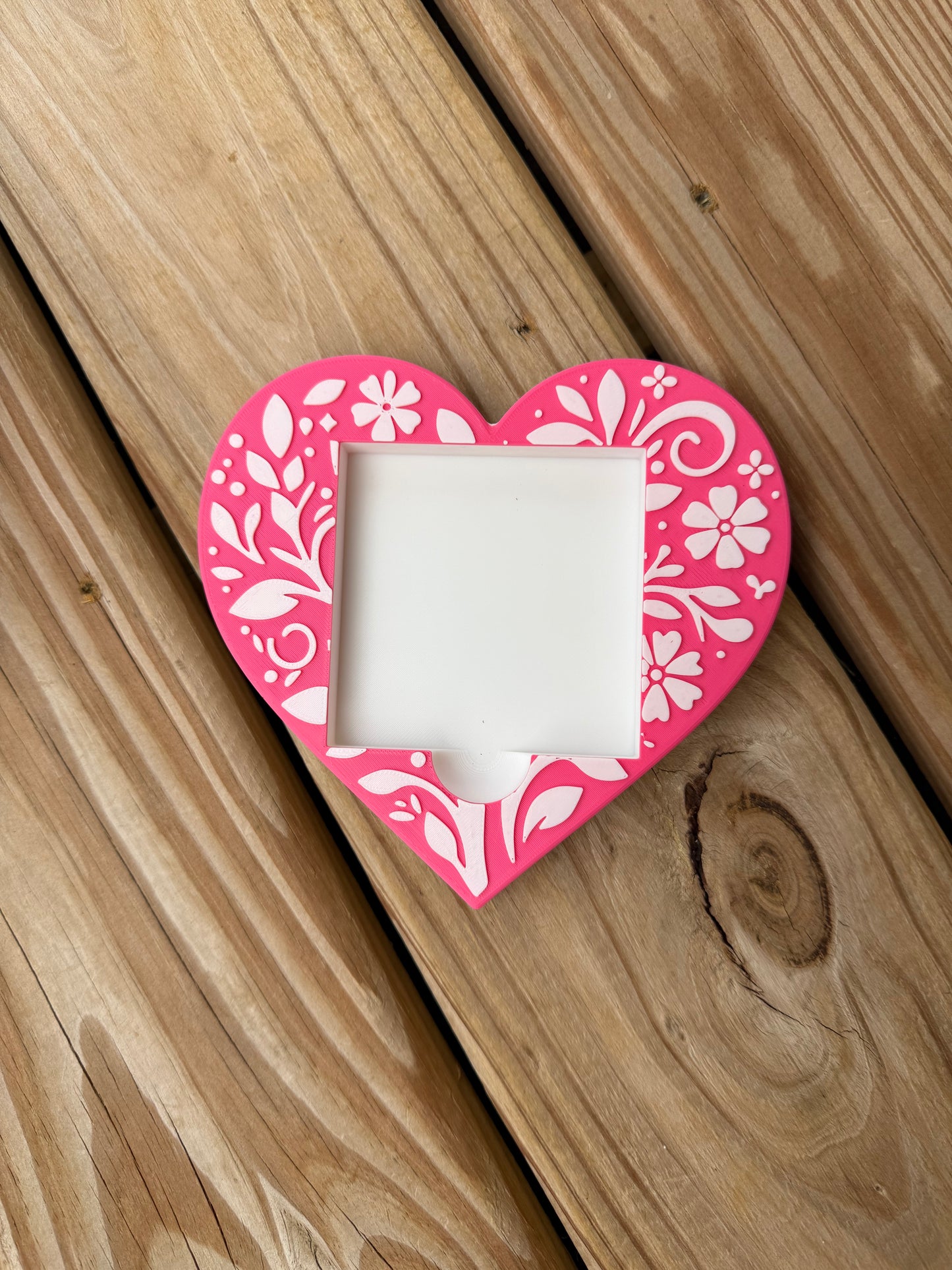 Filagree Heart - Post It Note Holder