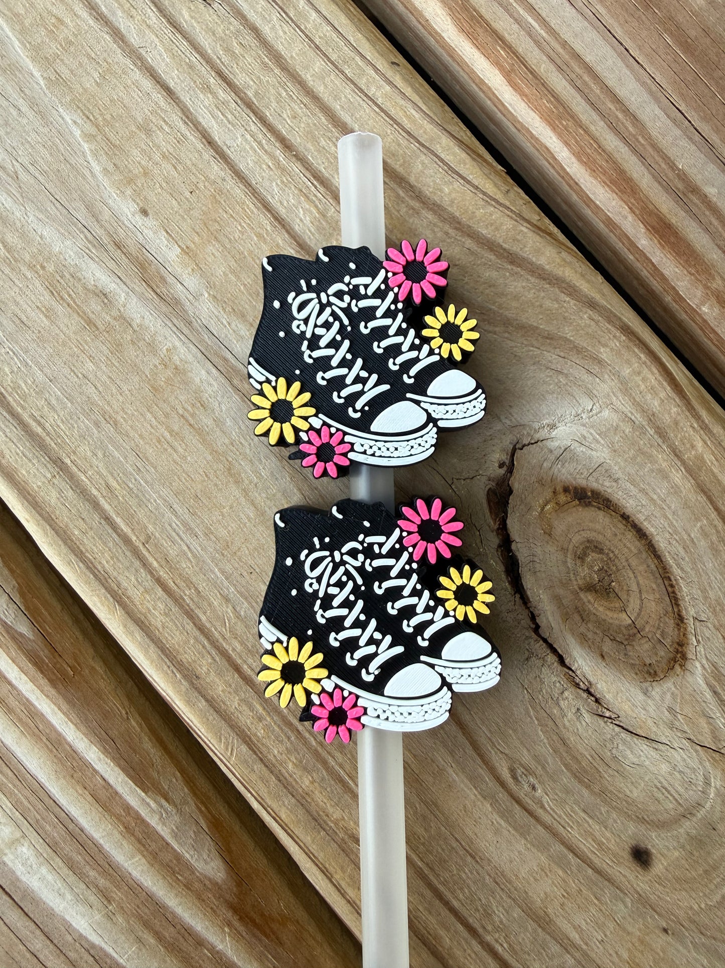 Chucks - 3d Straw Topper