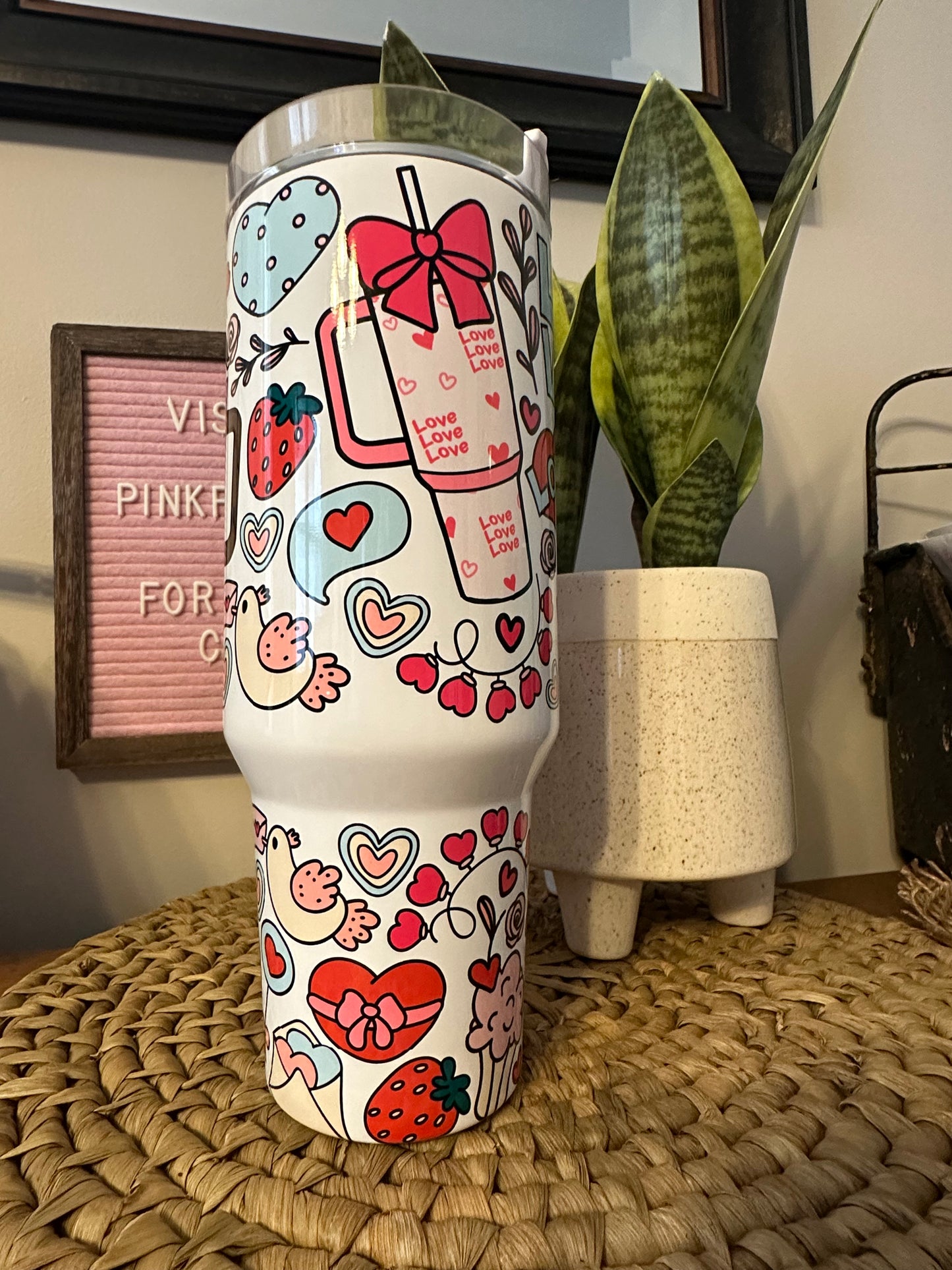 40oz w/Handle - Whimsical Love