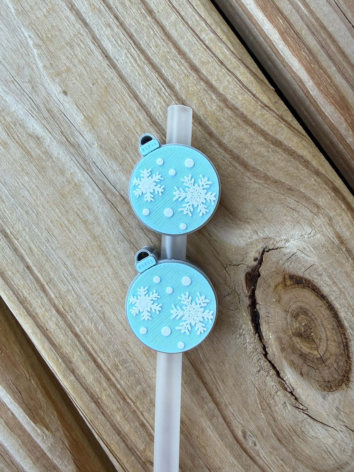 Ornament w/ Snow Flakes - 3d Straw Topper