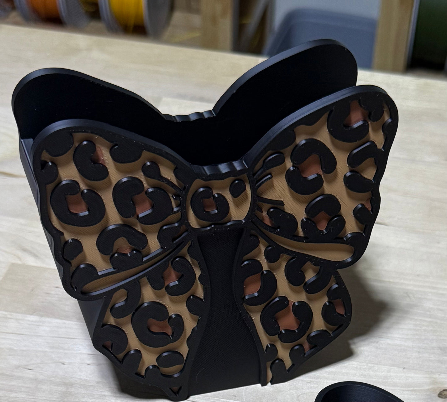Leopard Bow - Pen Holder